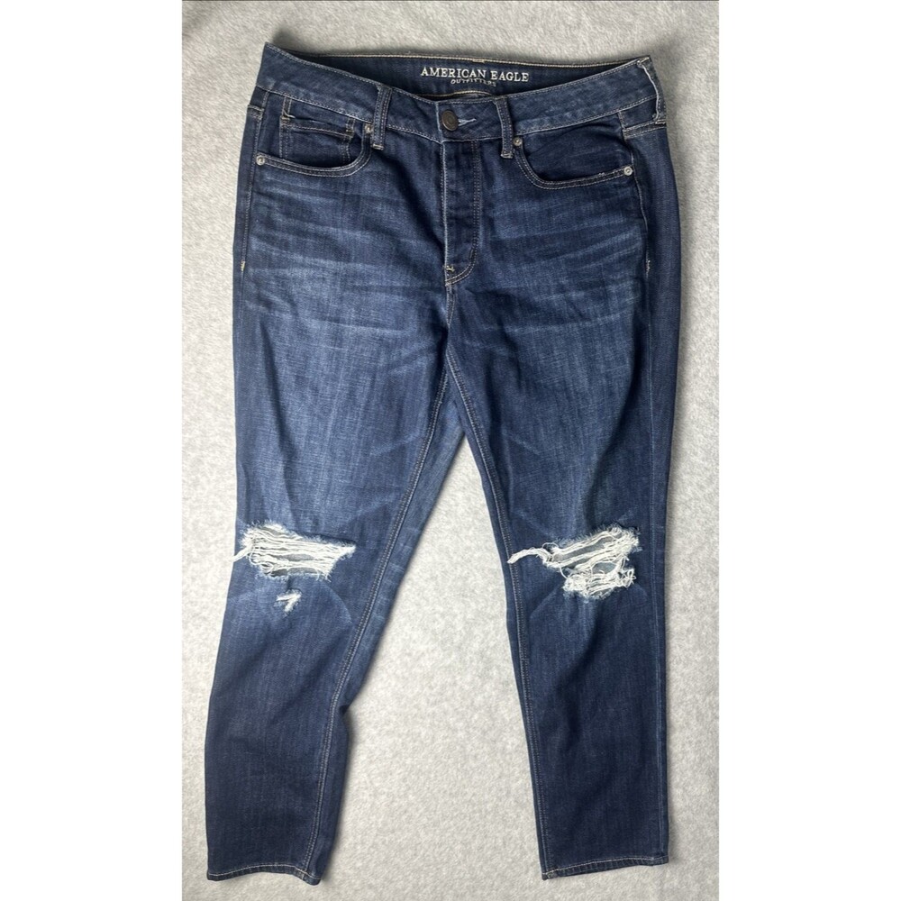 American Eagle Tomgirl Patchd Distrssd Dark Wsh Md Rise Strght LgJeans WMN 8